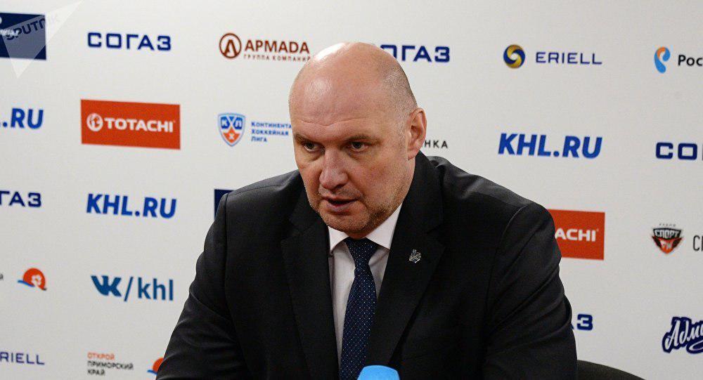 Смена тренера по хоккею: Андриевский покоряет «Сибирь»